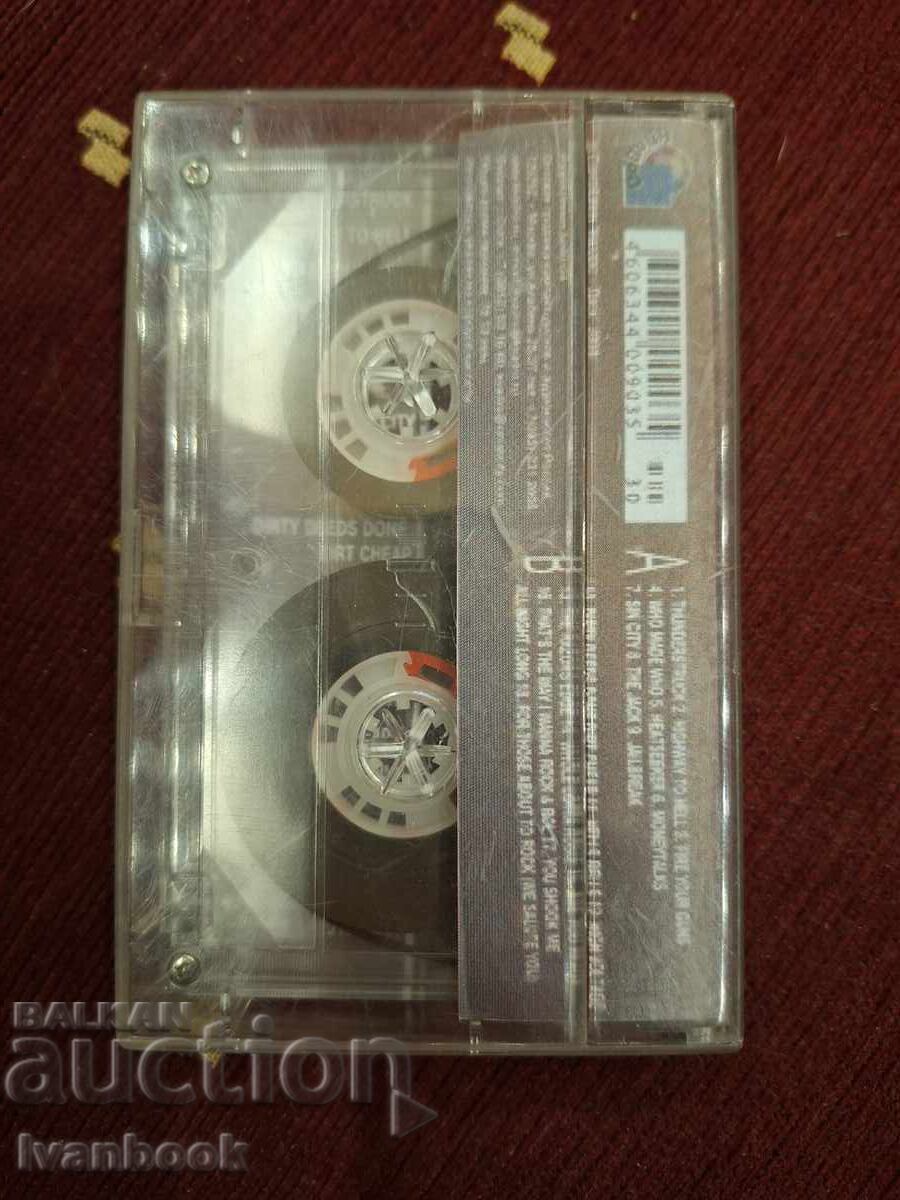 Auction  Audio cassette - AC/DC