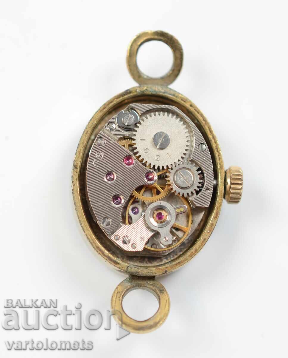 Аукцион Дамски часовник ЧАЙКА СССР - работи Аукцион Дамски часовник ЧАЙКА СССР - работи