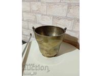 Бронзов предмет