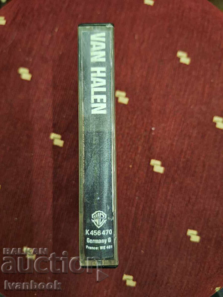 Casetă audio - Van Halen cu preț 3.00 BGN | € 1.53 Casetă audio - Van Halen cu preț 3.00 BGN | € 1.53