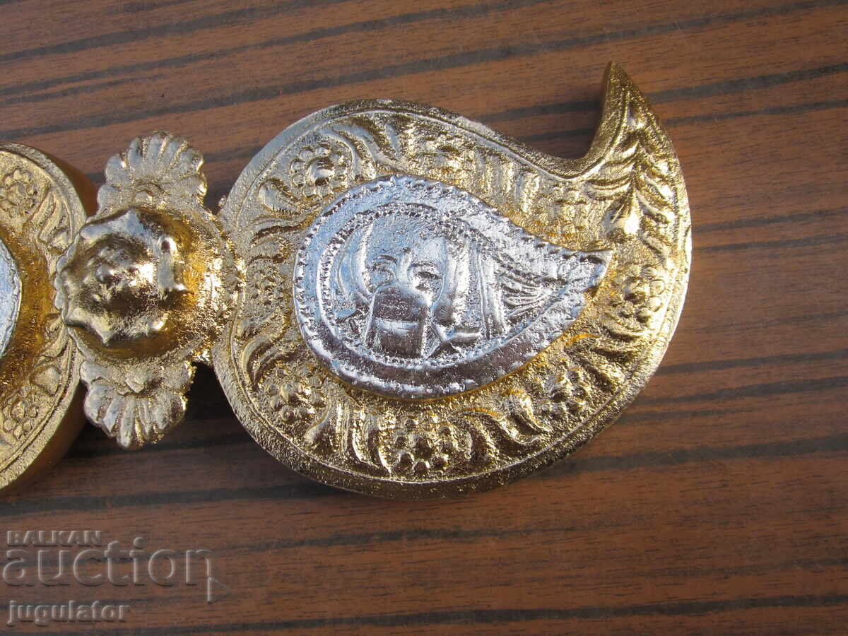 Delivery of Bulgarian folk pafta (ornate belt buckle) paftas (belt buckles) from a folk ensemble