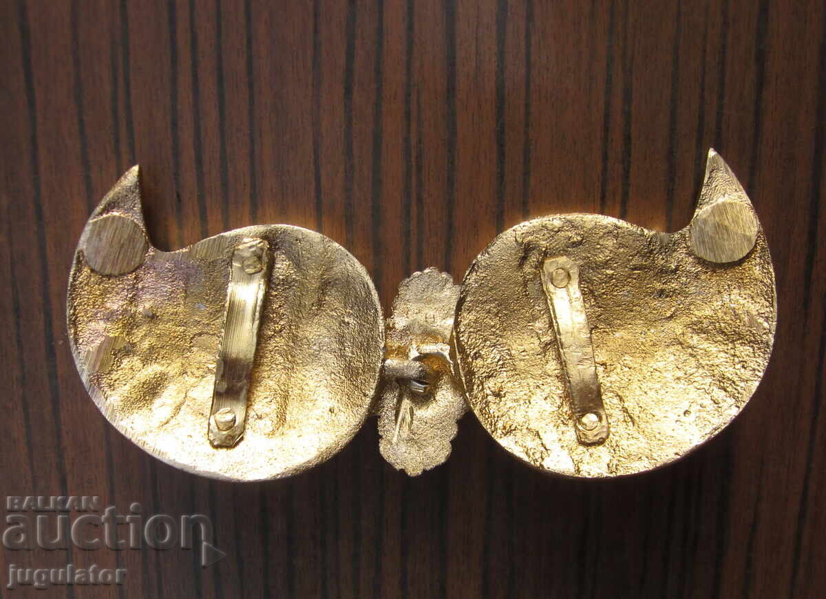 Bulgarian folk pafta (ornate belt buckle) paftas (belt buckles) from a folk ensemble - 6