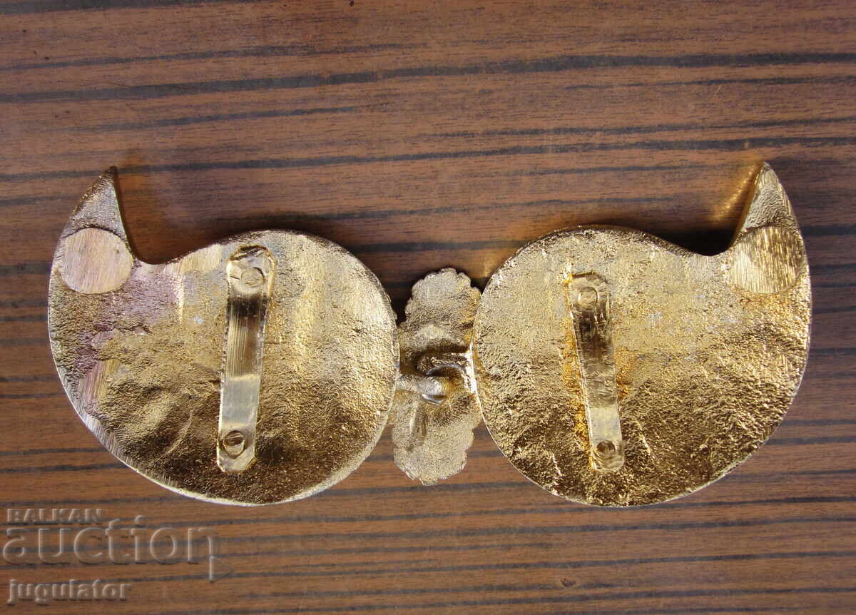 Bulgarian folk pafta (ornate belt buckle) paftas (belt buckles) from a folk ensemble - 7