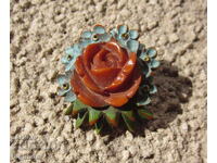 Bŭlgarska folklorna broshka