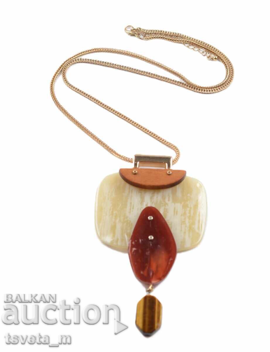 Colier guler cu medalion mare ochi de tigru