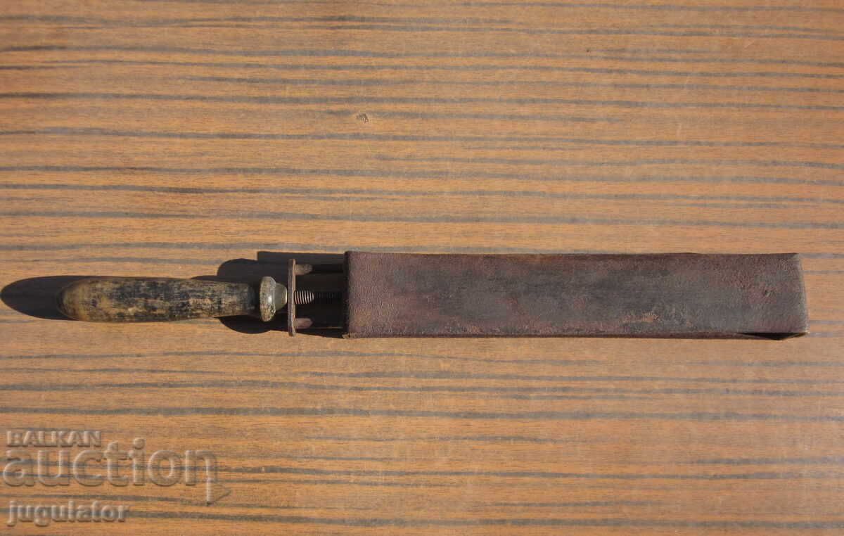 Παράδοση Παλιό, παλαιό, ακονιστήρι ξυραφιού, ξυράφια