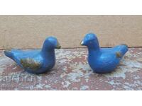 Δύο παλιά κεραμικά σφυρίχτρες σε σχήμα πουλιών