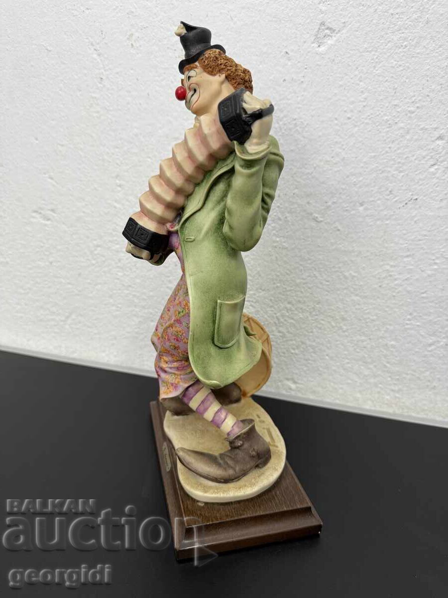 Στατούετα κλόουν Τζουζέπε Αρμάνι με ακορντεόν. Νο. 7413 - 5