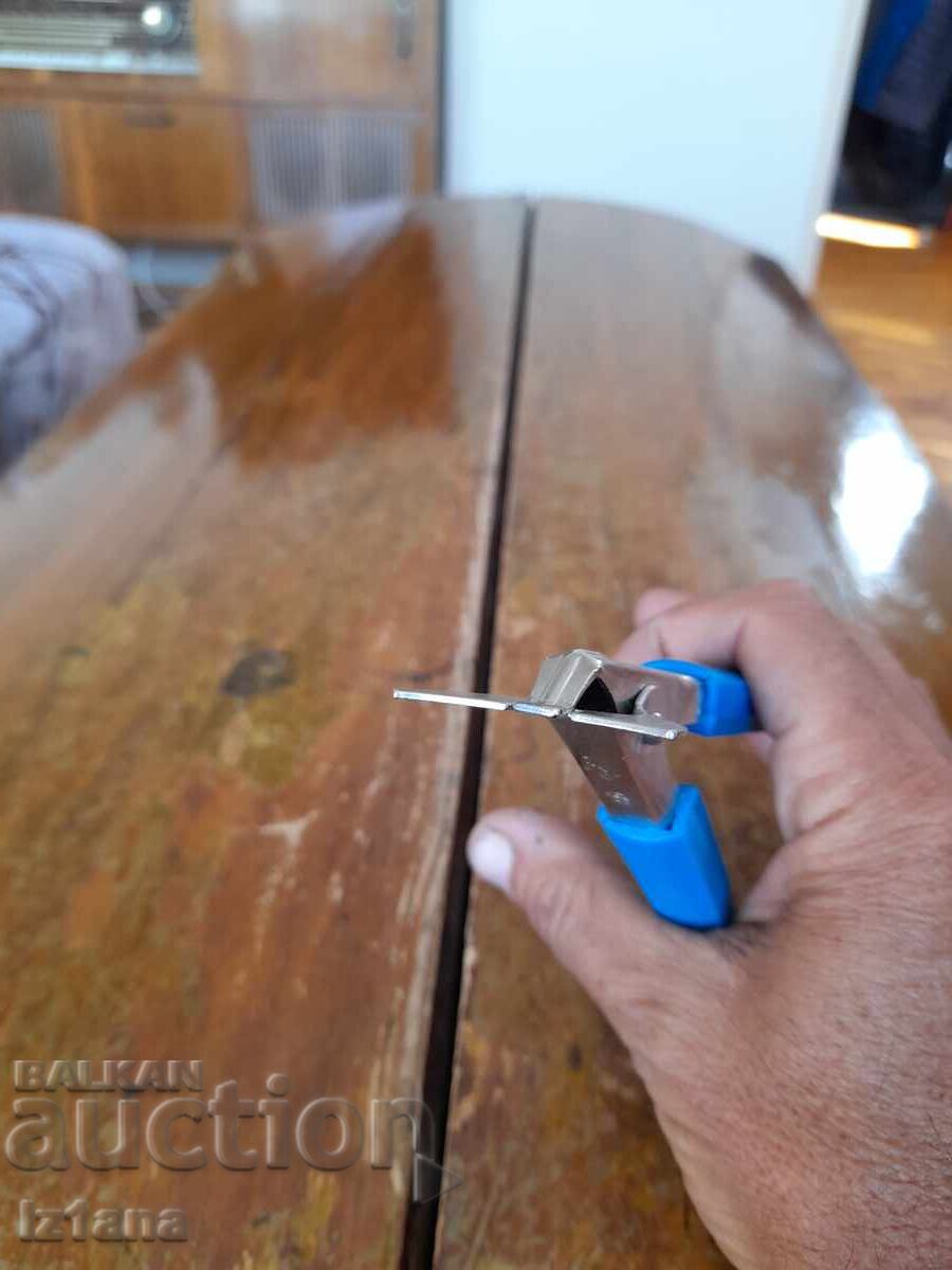 Ένα παλιό ανοιχτήρι βάζων - 6 Ένα παλιό ανοιχτήρι βάζων - 6