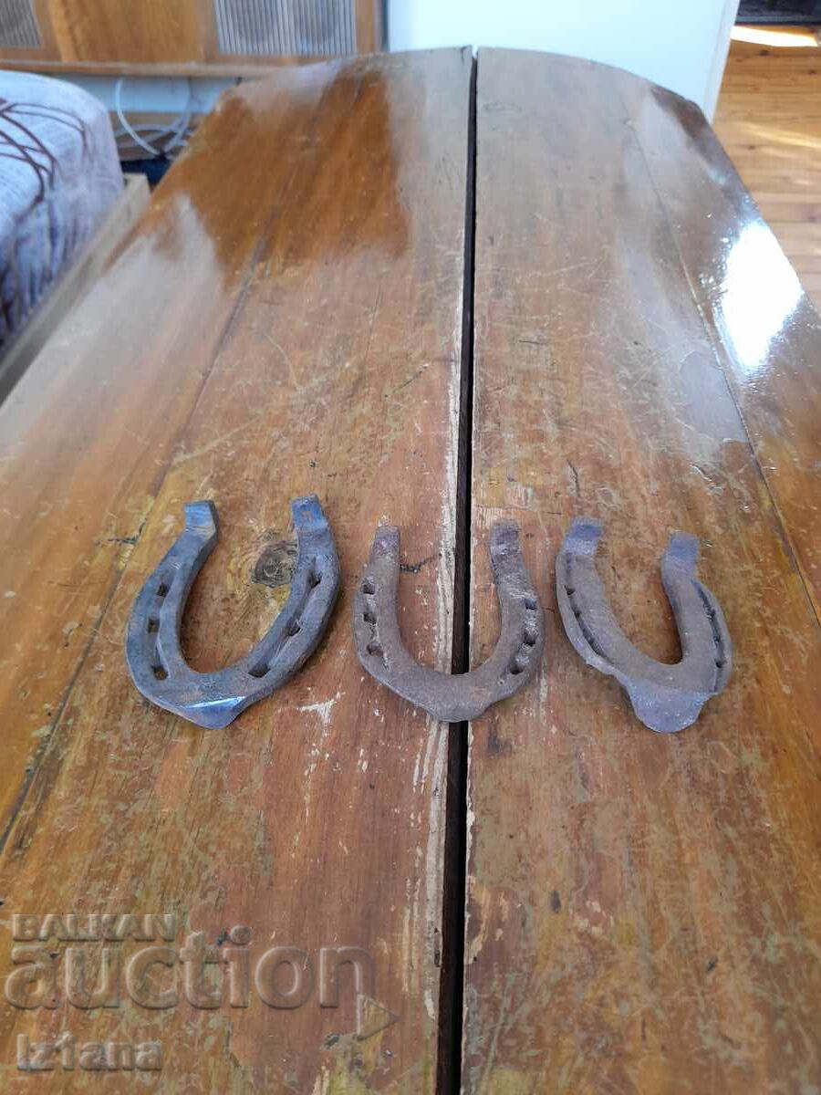 Potcoava veche, potcoave