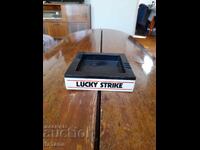 scrumieră veche Lucky Strike