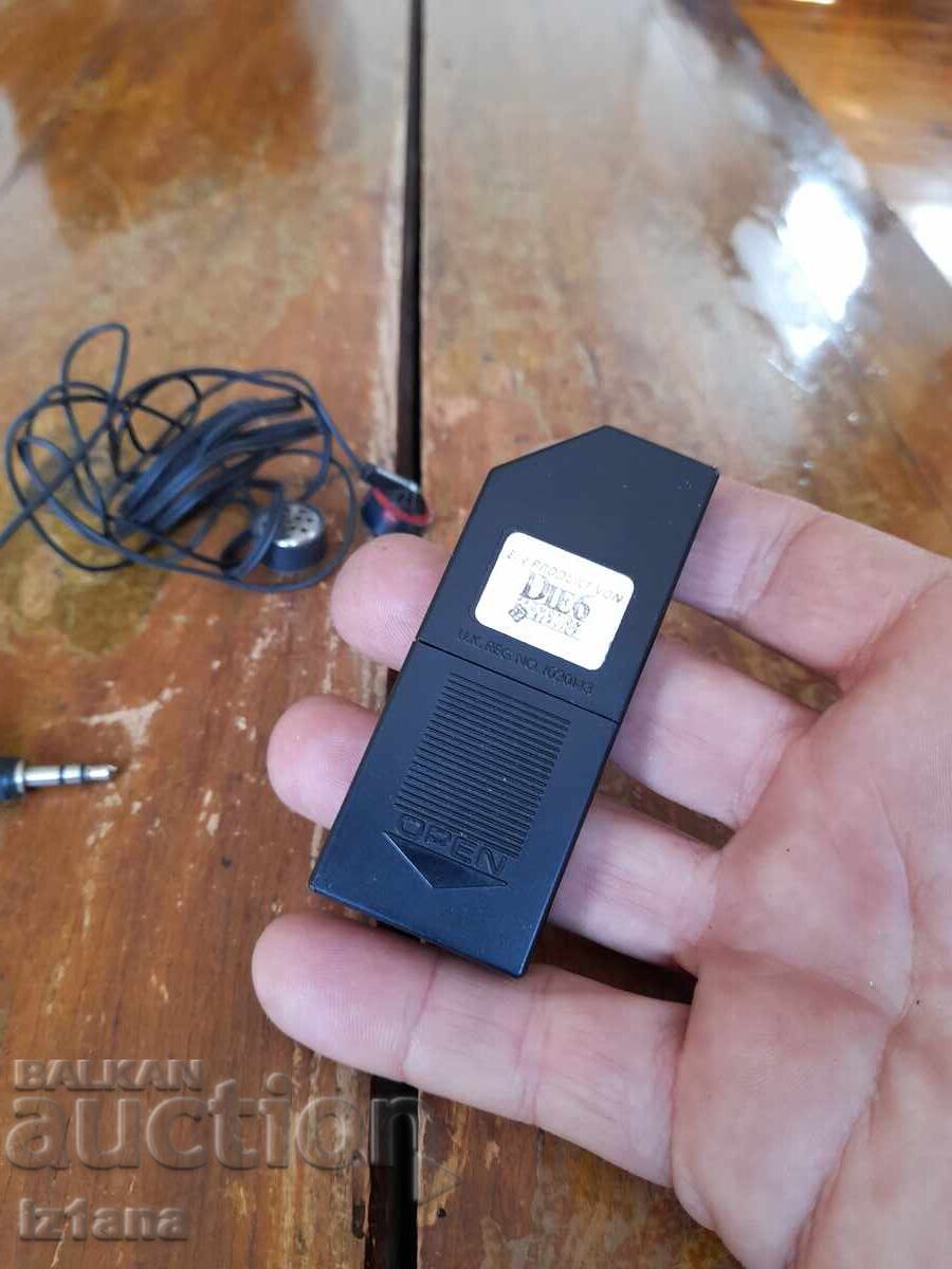 Delivery of Old radio, Minolta radio receiver