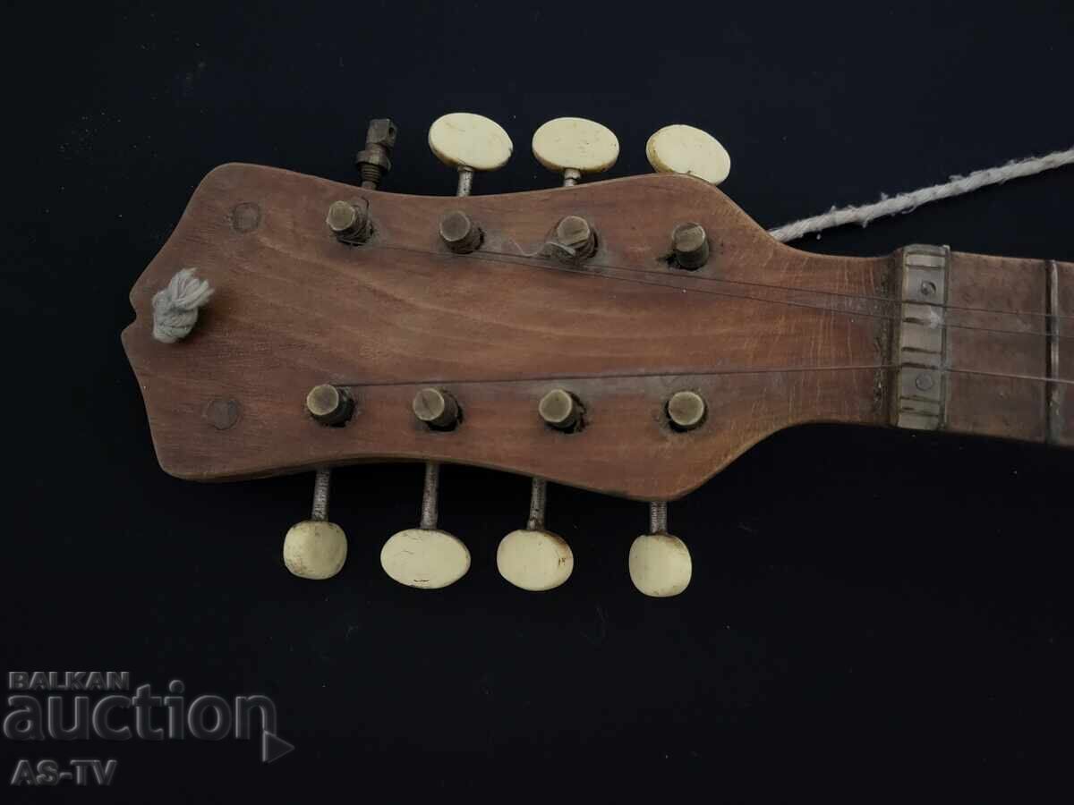 Old Tambura with price 59.00 BGN | € 30.17