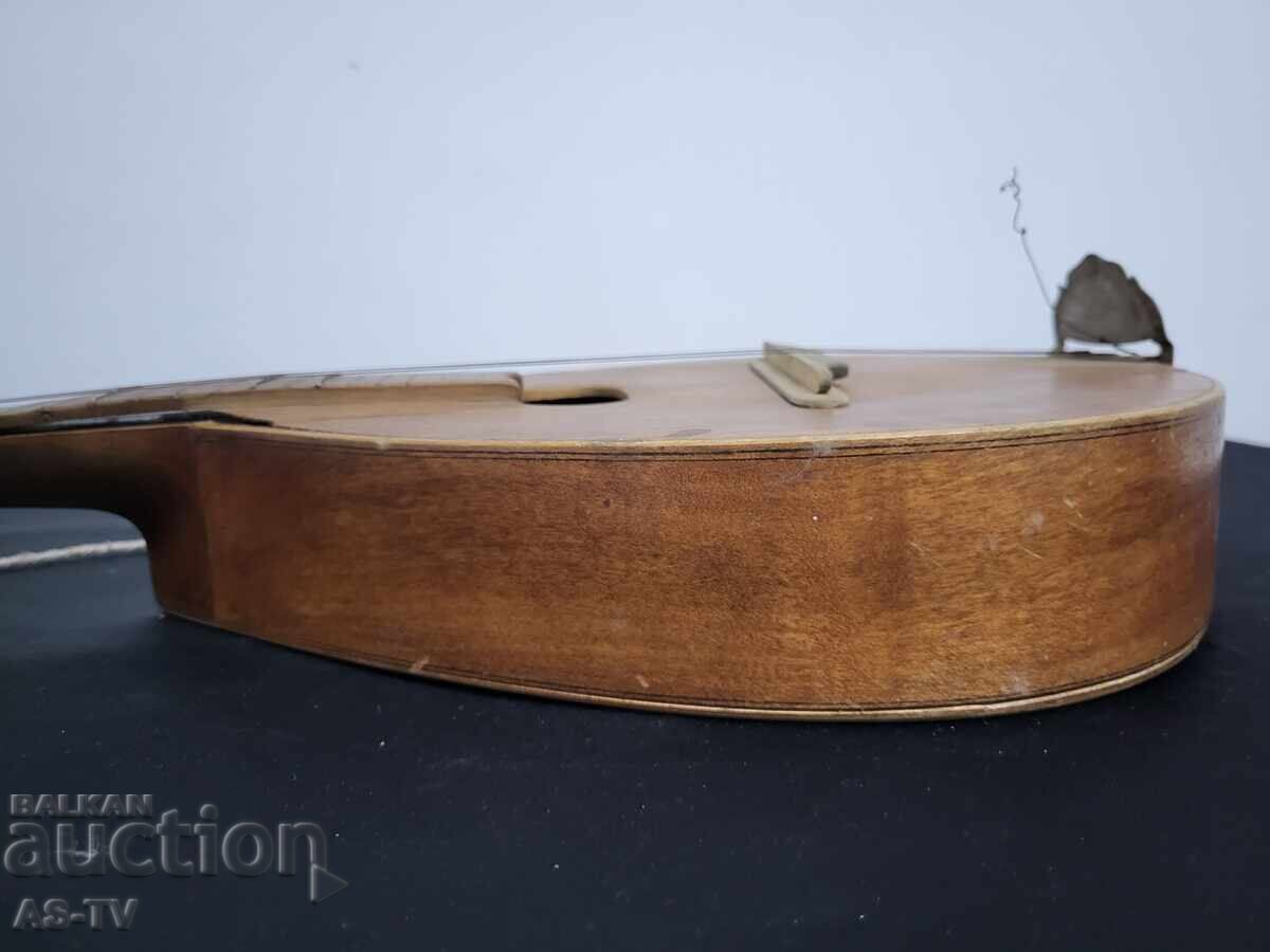 Delivery of Old Tambura