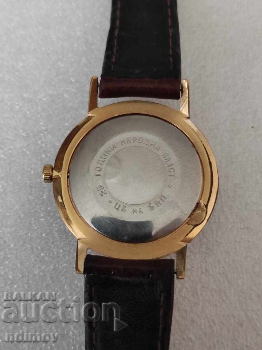 Auction Gilded Flight Deluxe Auction Gilded Flight Deluxe