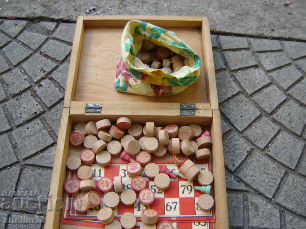 Auction  OLD CHILDREN'S GAME TOMBOLA