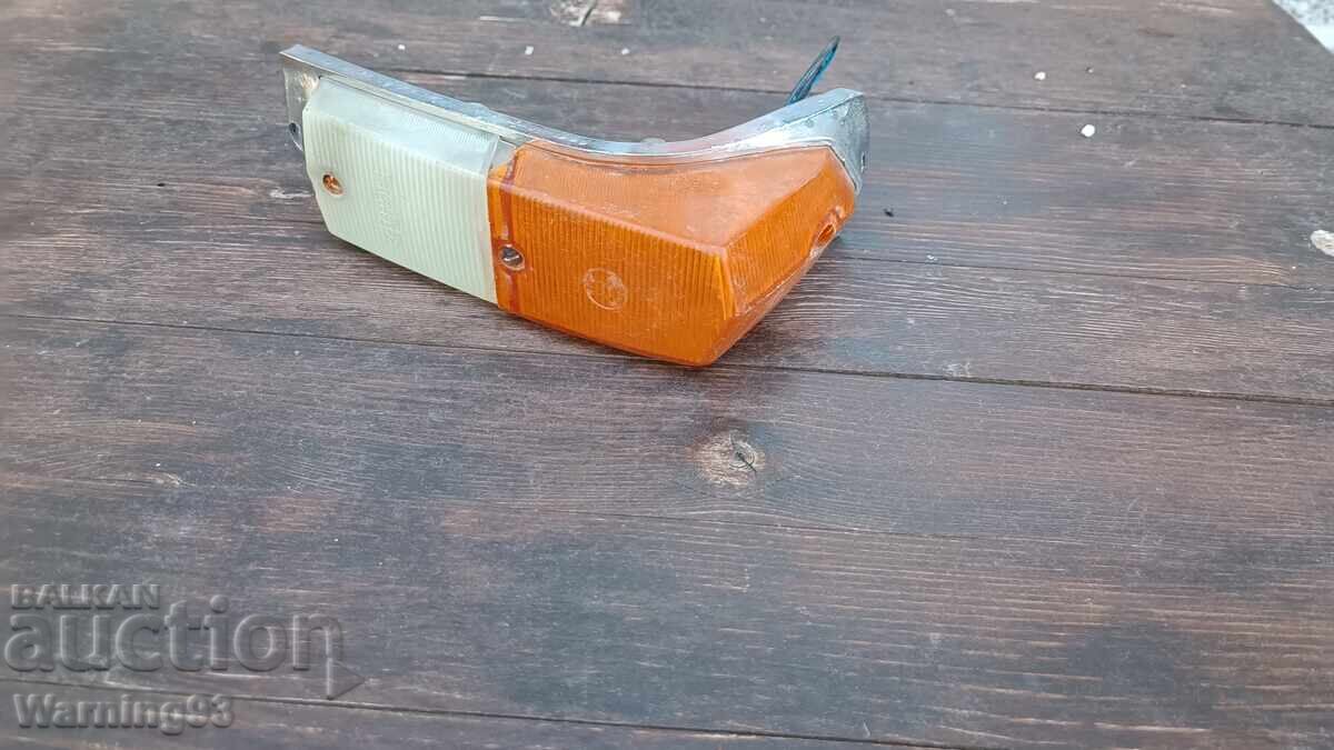 Φλας για Moskvich 408 + βάση - μεταχειρισμένο