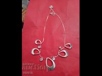 Старинно колие, посребрено с камъни