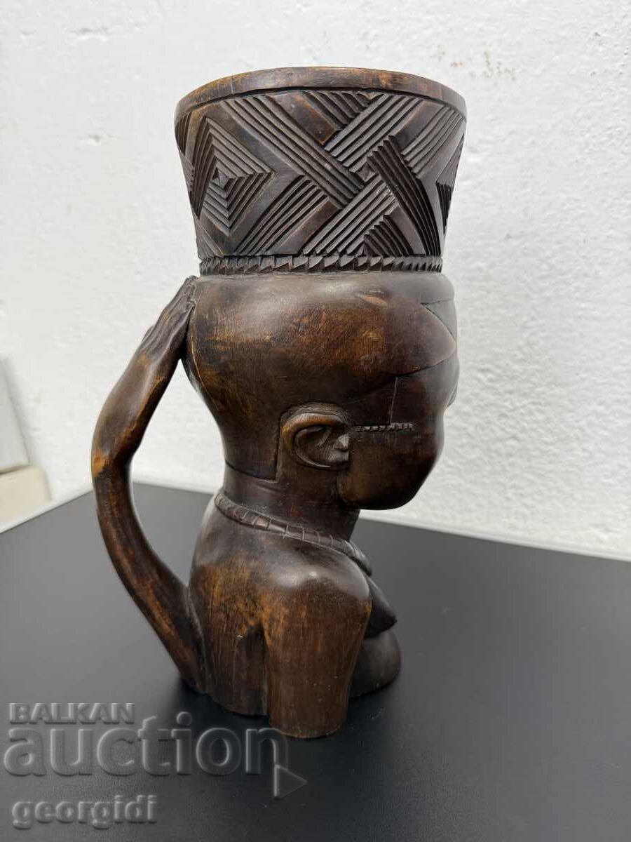 Delivery of Hand-carved bowl / mug from Cuba. No. 7419