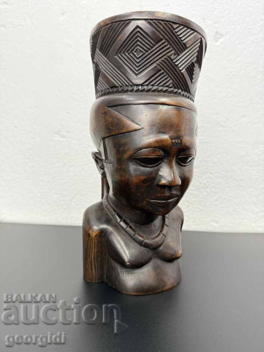 Hand-carved bowl / mug from Cuba. No. 7419