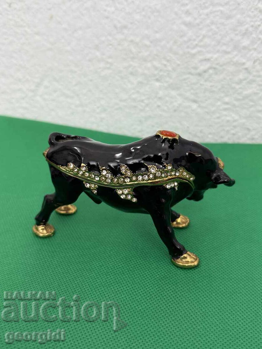 Handmade metal jewelry box. No. 7420 - 5