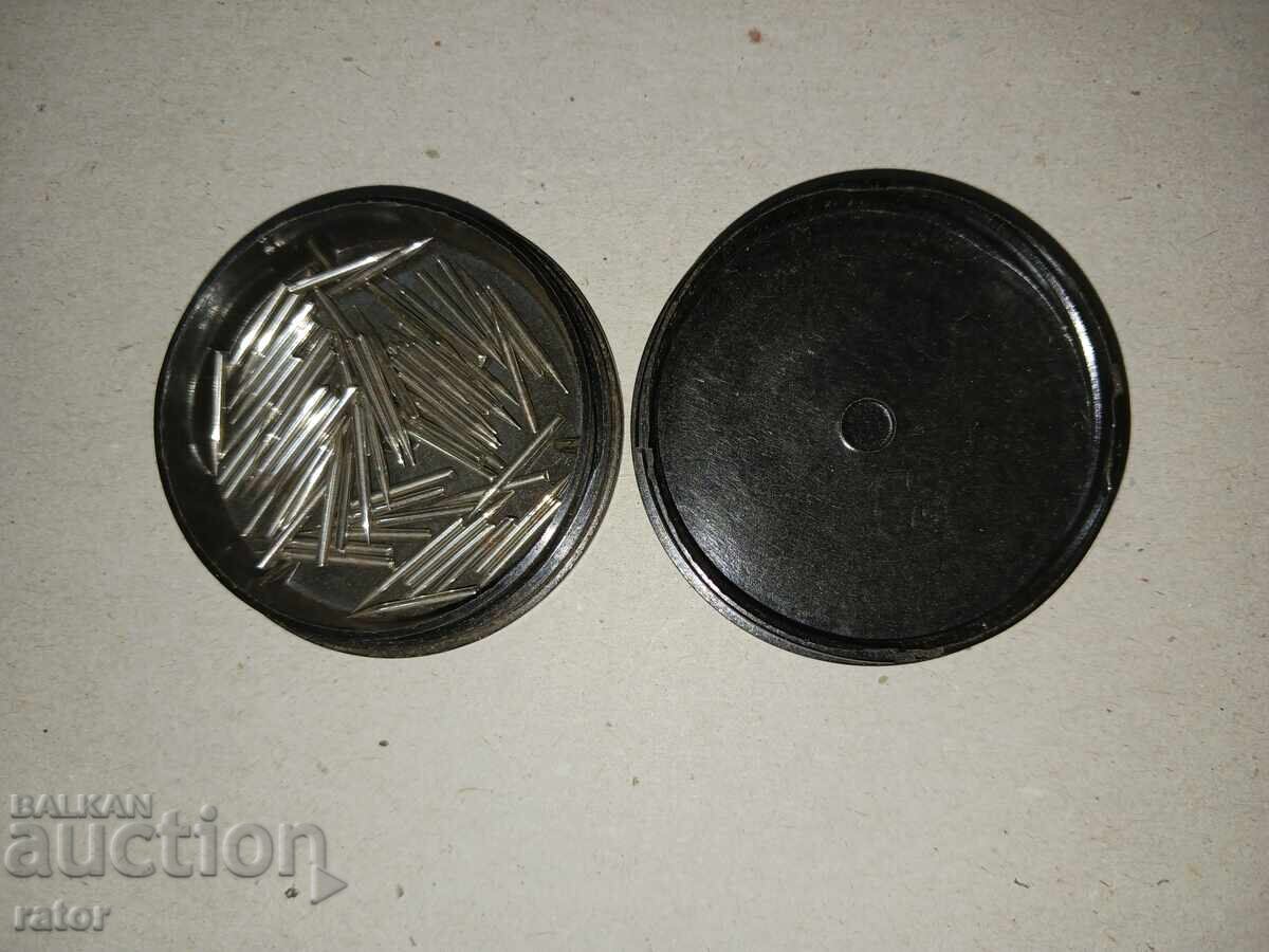 Аукцион Стари грамофонни игли , иглички за грамофон с пружина