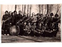 1953 ΠΑΛΙΑ ΦΩΤΟΓΡΑΦΙΑ ΛΟΜ ΚΥΝΗΓΕΤΙΚΟ ΠΑΡΚΟ ΠΝΕΥΜΑΤΙΚΗ ΟΡΧΗΣΤΡΑ ΦΑΝΦΑΡΕΣ Ε488