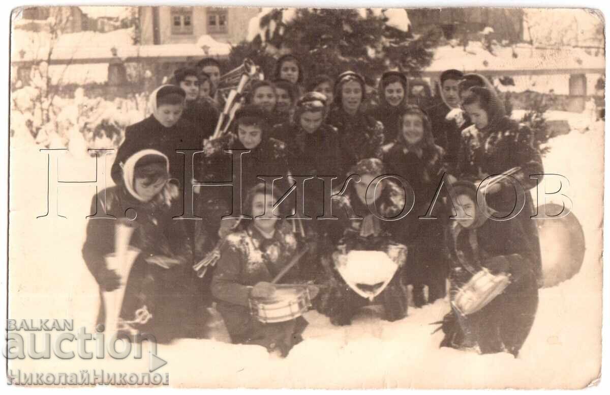 1952 СТАРА СНИМКА ЛОМ ДУХОВ ОРКЕСТЪР ФАНФАРИ Е489 1952 СТАРА СНИМКА ЛОМ ДУХОВ ОРКЕСТЪР ФАНФАРИ Е489