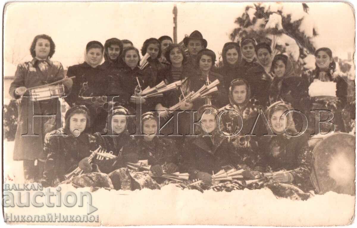 1952 OLD PHOTO SCRAP METAL BRASS BAND FANFARE €490