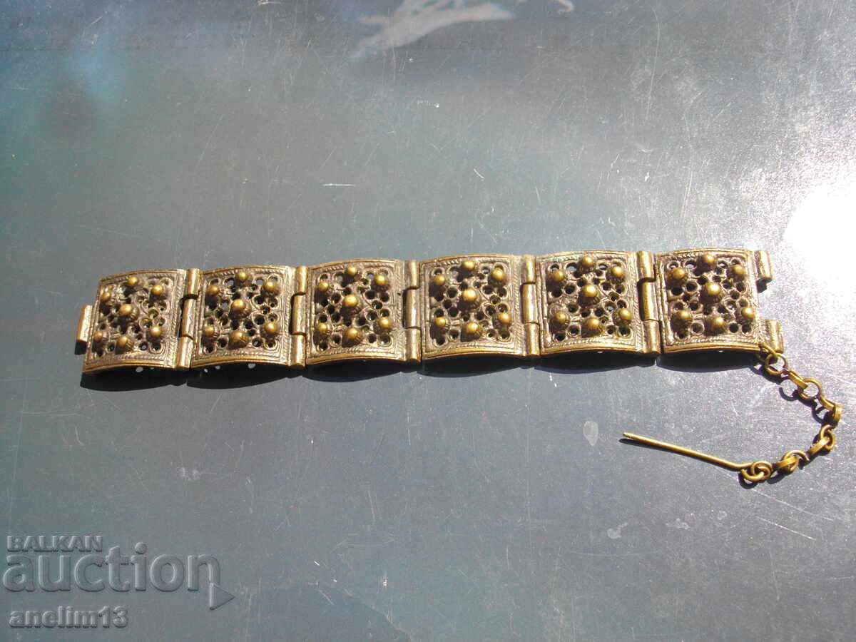 OLD BRONZE BRACELET SBH with price 55.00 BGN | € 28.12 OLD BRONZE BRACELET SBH with price 55.00 BGN | € 28.12