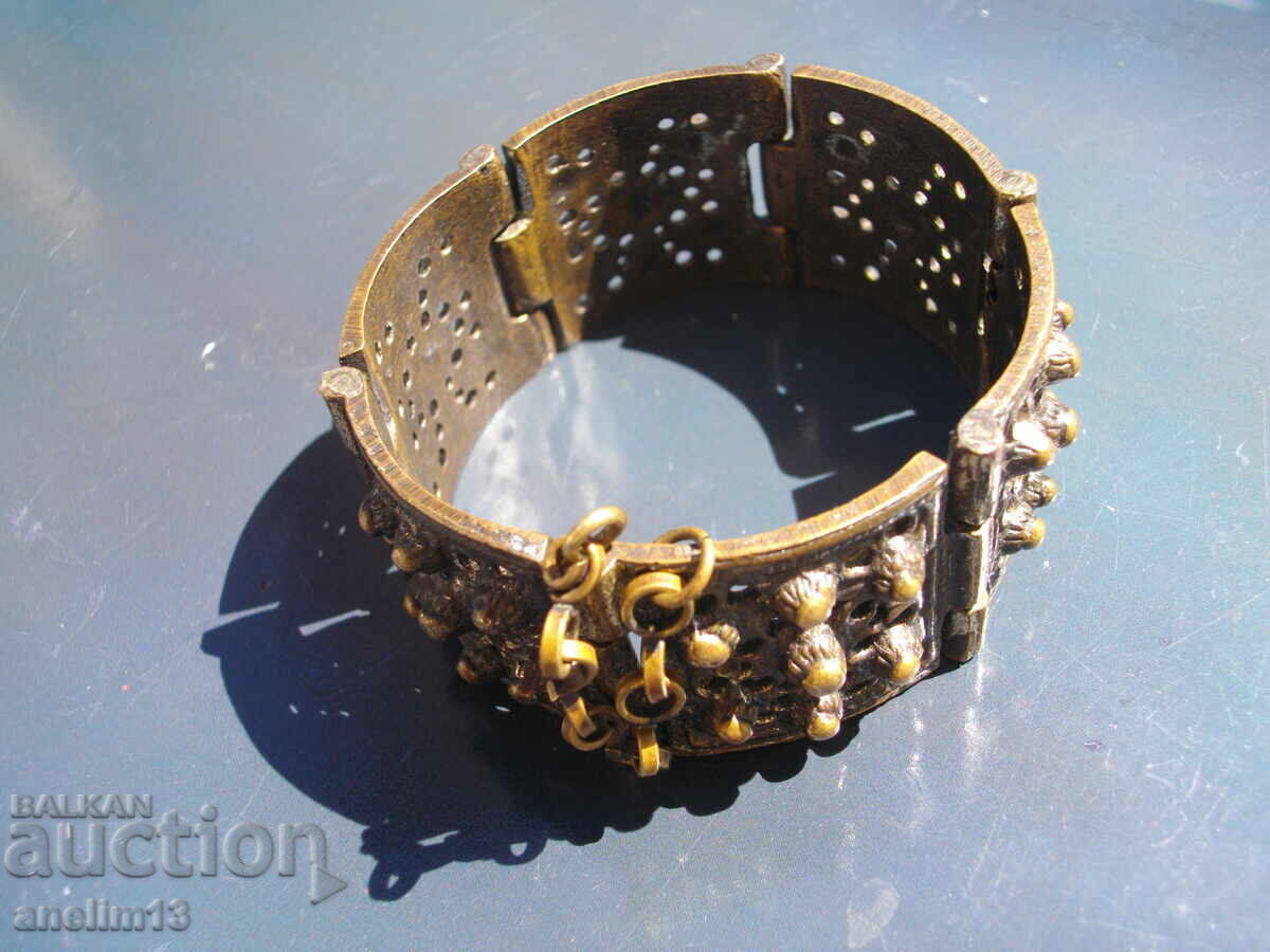 OLD BRONZE BRACELET SBH - 7 OLD BRONZE BRACELET SBH - 7