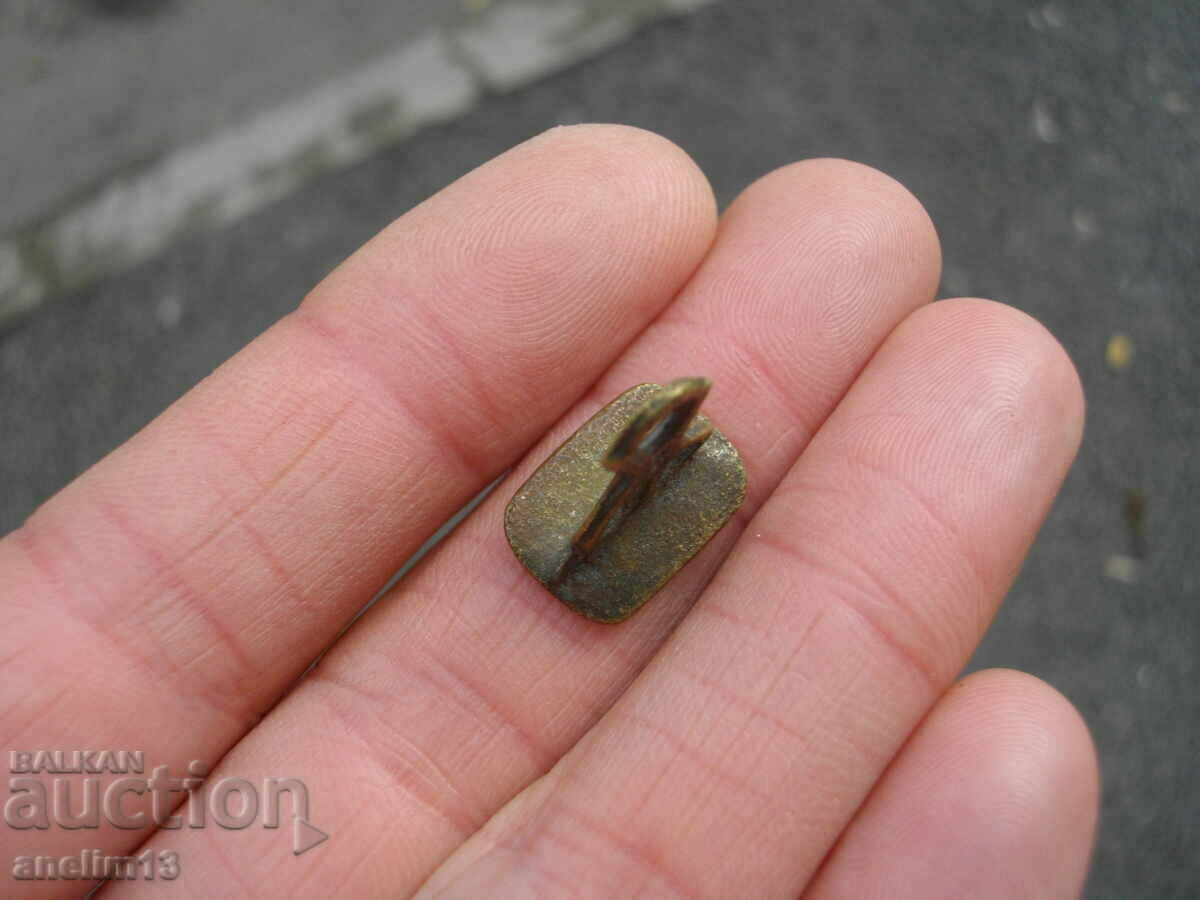 SIGIL VECHI DE BRONZ cu preț 55.00 BGN | € 28.12