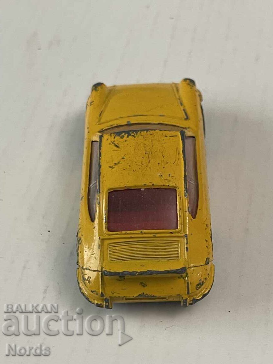 Delivery of A metal cart Delivery of A metal cart