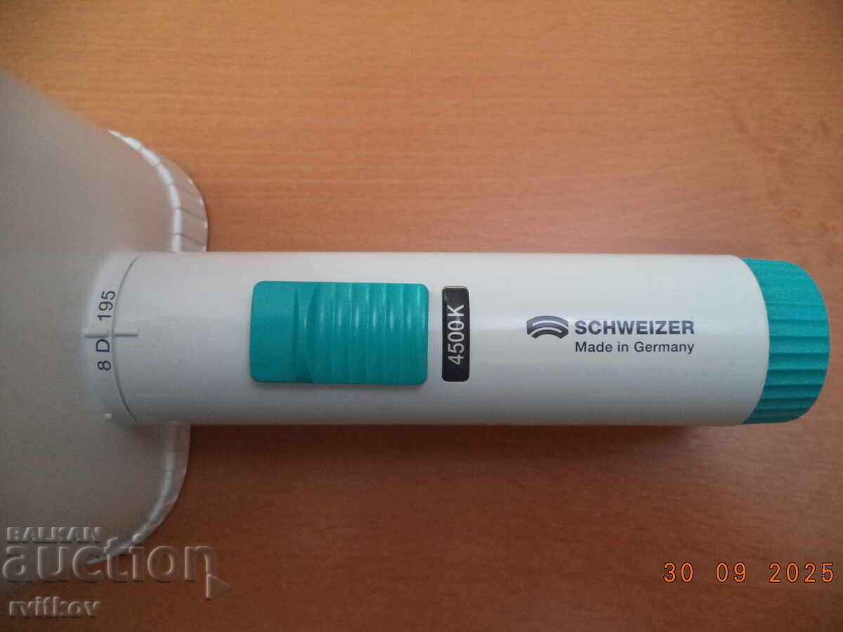 Лупа SCHWEIZER 8 диоптъра с LED осветление с цена 80.00 лв. | € 40.90