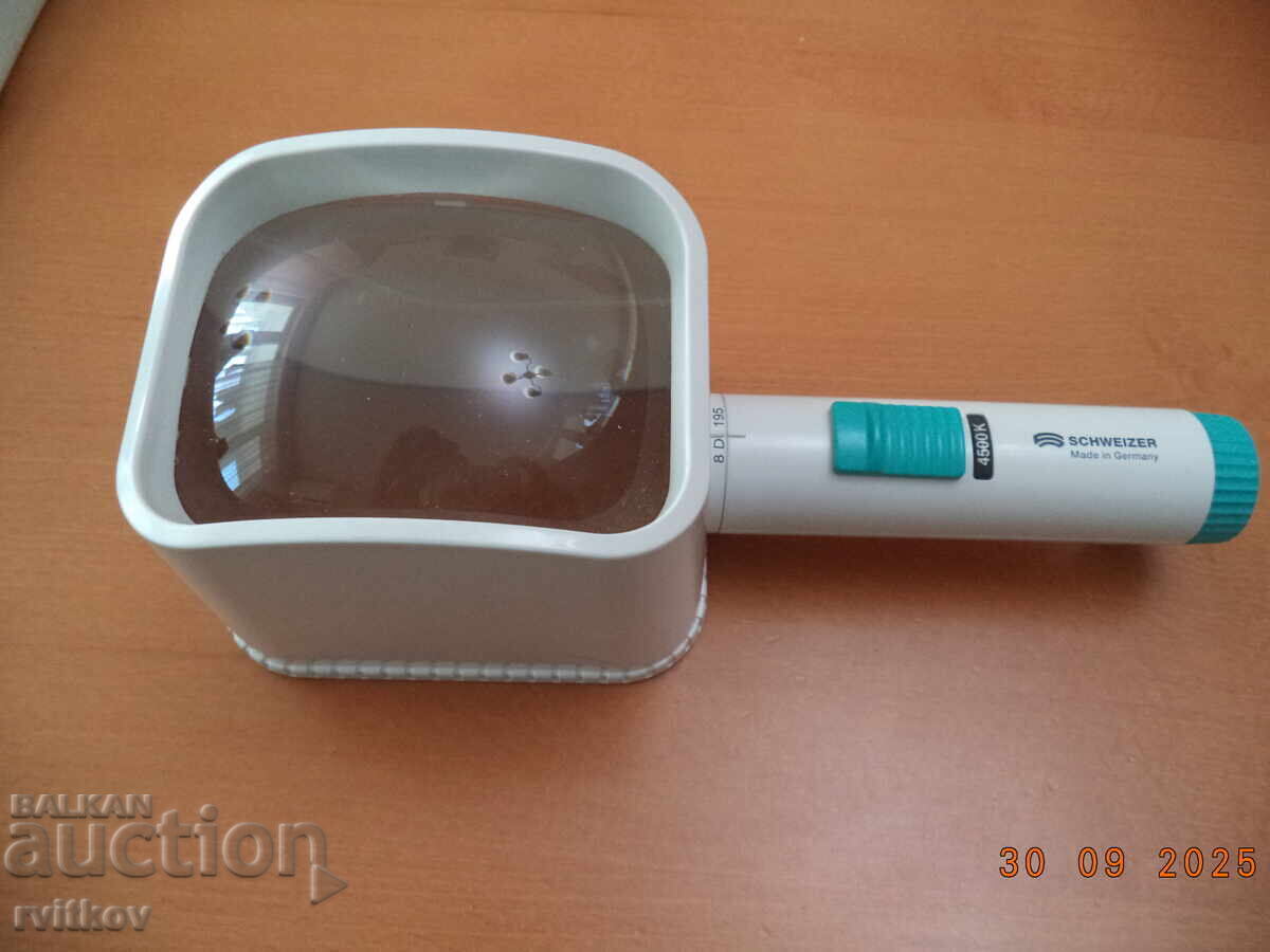 Лупа SCHWEIZER 8 диоптъра с LED осветление