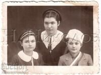 1939 МАЛКА СТАРА СНИМКА СВИЛЕНГРАД УЧЕНИЦИ В УНИФОРМА Е498