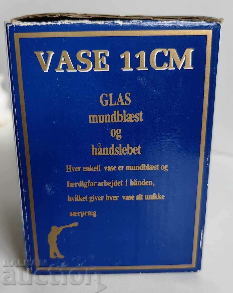 HAND ENGRAVED BEAUTIFUL GLASS VASE VASE IN BOX - 5