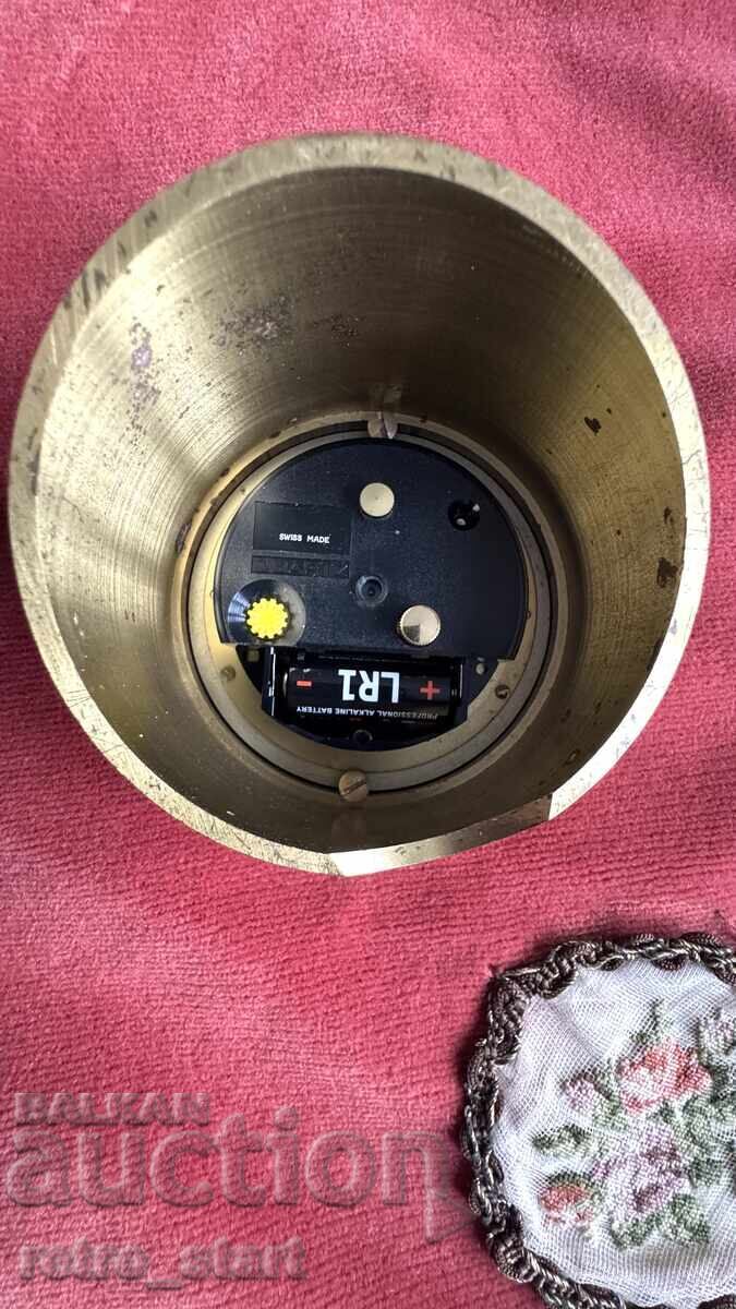 PONTIF Швейцарски месингов настолен часовник. Работи, звъни! с цена 38.00 лв. | € 19.43 PONTIF Швейцарски месингов настолен часовник. Работи, звъни! с цена 38.00 лв. | € 19.43