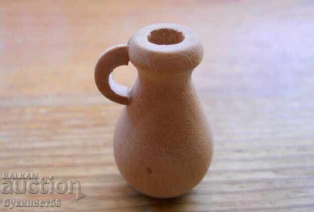Wooden pitcher (miniature)