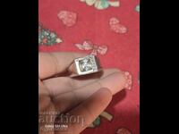 Silver ring. I'm launching over 100 auctions. Take a look and bid!