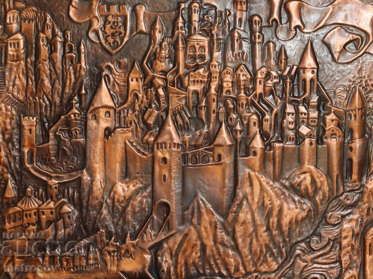 Доставка на Авторска медна плоча барелеф, гр. Велико Търново