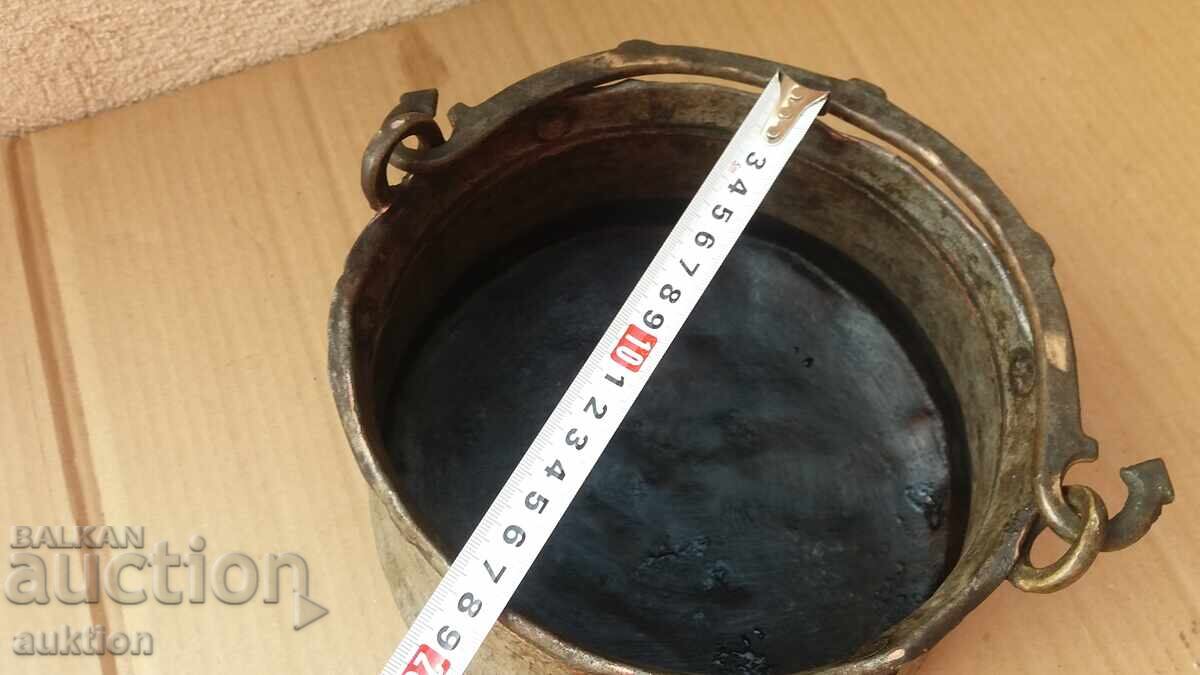 СТАРО МАЛКО КОВАНО БАКЪРЧЕ - СВАТБАРСКО МЕНЧЕ - 5 СТАРО МАЛКО КОВАНО БАКЪРЧЕ - СВАТБАРСКО МЕНЧЕ - 5