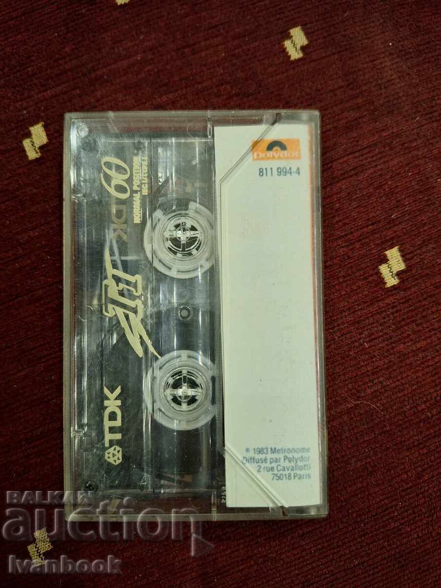 Auction Audio cassette - Accept Auction Audio cassette - Accept