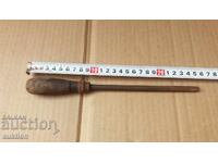 FERĂSTRĂU VECHI, PIATRĂ DE ASCUȚIT CUȚITE