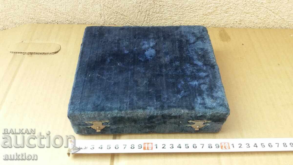 Αντίκα μπρούτζινο σερβίτσιο ρακής σε κουτί - 6