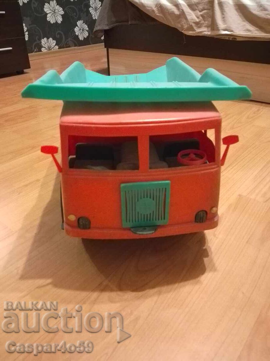 Πολύ παλιό Σοβιετικό φορτηγό ΚΔΝ παιδικό ανατρεπόμενο με τιμή 350.00 BGN | € 178.95 Πολύ παλιό Σοβιετικό φορτηγό ΚΔΝ παιδικό ανατρεπόμενο με τιμή 350.00 BGN | € 178.95