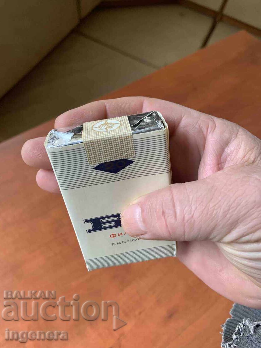 BT Cigarettes Pack Unopened for Collection - 6 BT Cigarettes Pack Unopened for Collection - 6