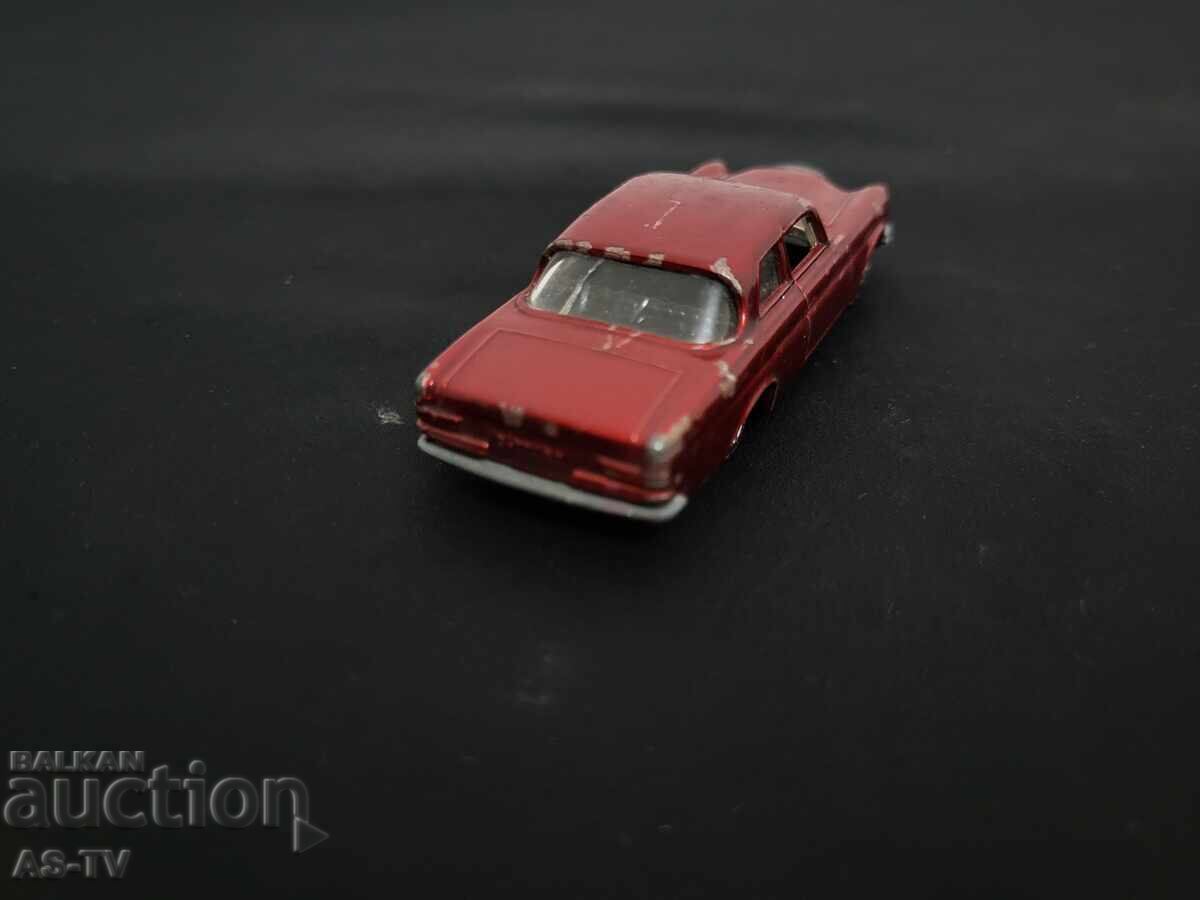 Auction Mercedes 300 SE Matchbox BG Auction Mercedes 300 SE Matchbox BG