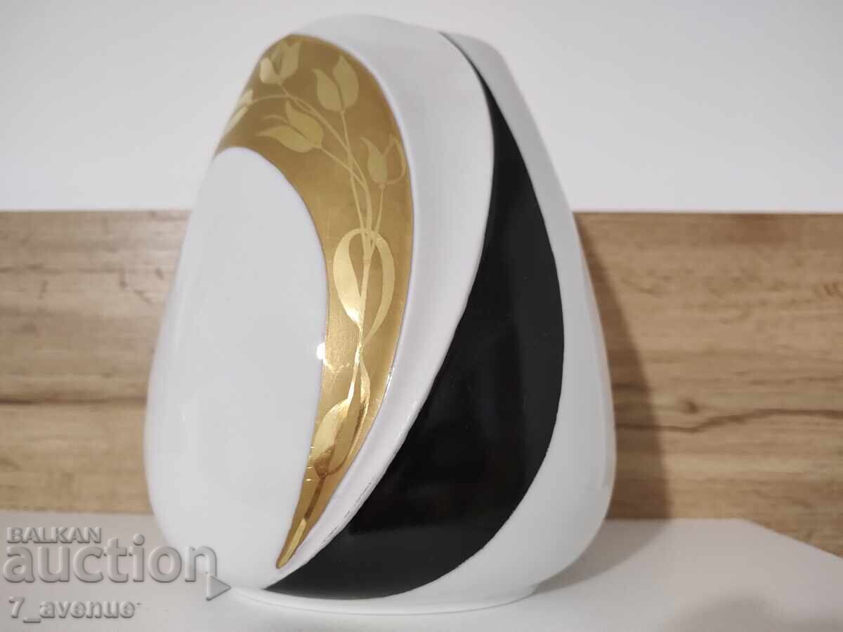 Auction  Old beautiful porcelain vase, marked, chic for home 2.10.25