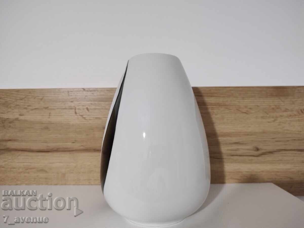 Old beautiful porcelain vase, marked, chic for home 2.10.25 - 6